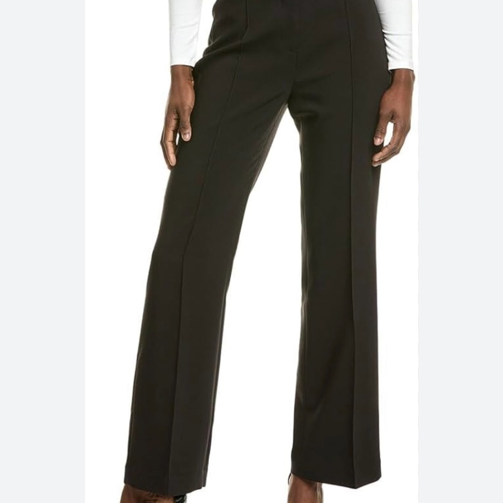 Tahari women’s size 10 flare legs, size zip navy blue pants